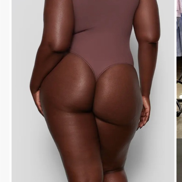 SKIMS Stretch Cotton Rib Bodysuit Garnet - Picture 6 of 6